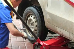 红桥区附近拖车24小时服务热线电话